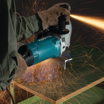 MAKİTA GA7061R BÜYÜK AVUÇ TAŞLAMA Antivibrasyon 180mm