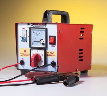 SOYBERG Tek Akü Şarj Cihazı Makinası 25 Amper 12 Volt