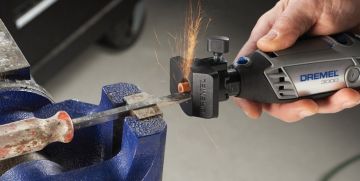 DREMEL 3000 El Motoru + 25 Parça Aksesuarlı 130 Watt