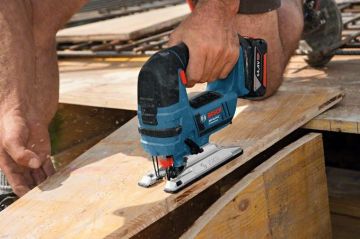 BOSCH GST 8000 E Dekupaj Testeresi 710 Watt