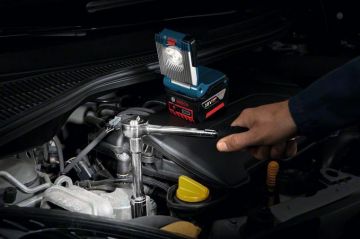 BOSCH GLI VariLED Akülü El Lambası 150-420 Dak.