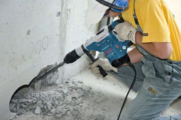 BOSCH GBH 5-40 DCE Elektrikli Kırıcı Delici 6.8 Kg