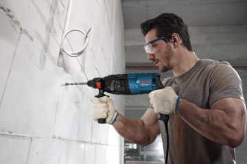 BOSCH GBH 240 Elektrikli Kırıcı Delici 2.8 Kg 790 Watt