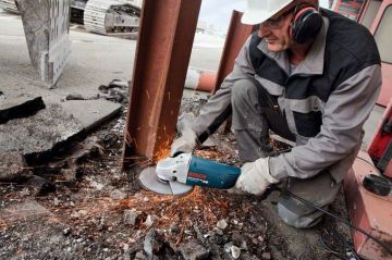 BOSCH GWS 24-230 JH Taşlama Makinası 230 mm