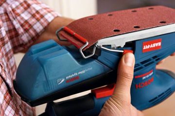 BOSCH GSS 23 AE Titreşimli Zımpara 190 Watt