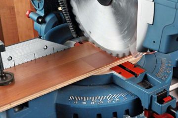 BOSCH GTM 12 JL Üstten Tablalı Gönye Kesme 1800 Watt