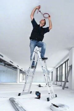 BOSCH GCL 25 Tripod + Çapraz Çizgi - 5 Noktalı Noktasal Hizalama Lazeri 10 Metre