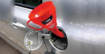 SGS 2400 Spiralli Yağ Doldurma Hunisi