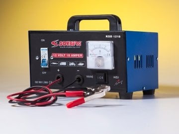 SOYBERG Tek Akü Şarj Cihazı 12 Volt 18 Amper Tekne-Araba-Motorsiklet