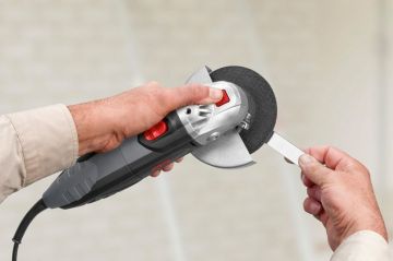SKIL 9030 Avuç Taşlama 600 Watt / 115mm