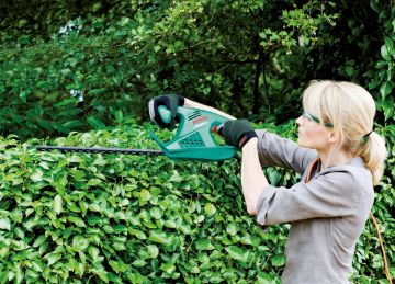 BOSCH AHS 45-16 Elektrikli Çit Kesme Makinesi 450 mm