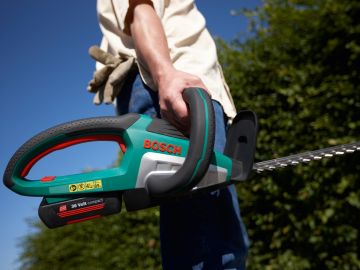 BOSCH AHS 50-20 LI Akülü Çit Kesme Makinesi 18 Volt - 50 cm