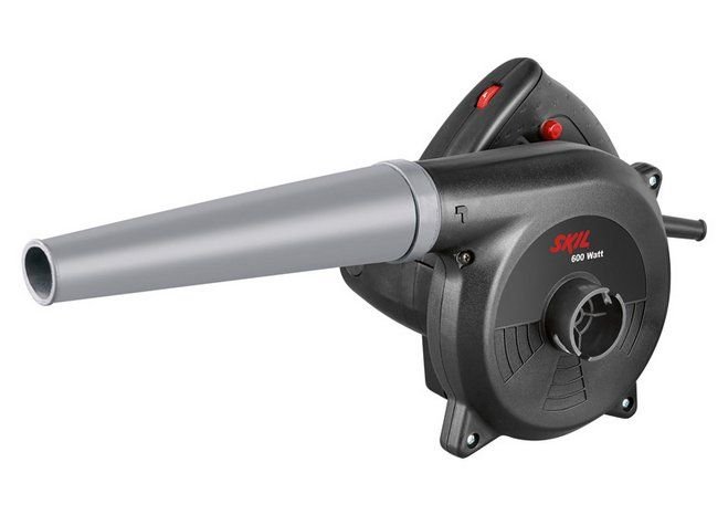 SKIL 8600 Üfleyici 600 Watt