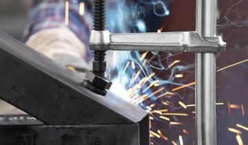 Bessey Ağır Hizmet Dövme Demirci İşkencesi (8.500N)