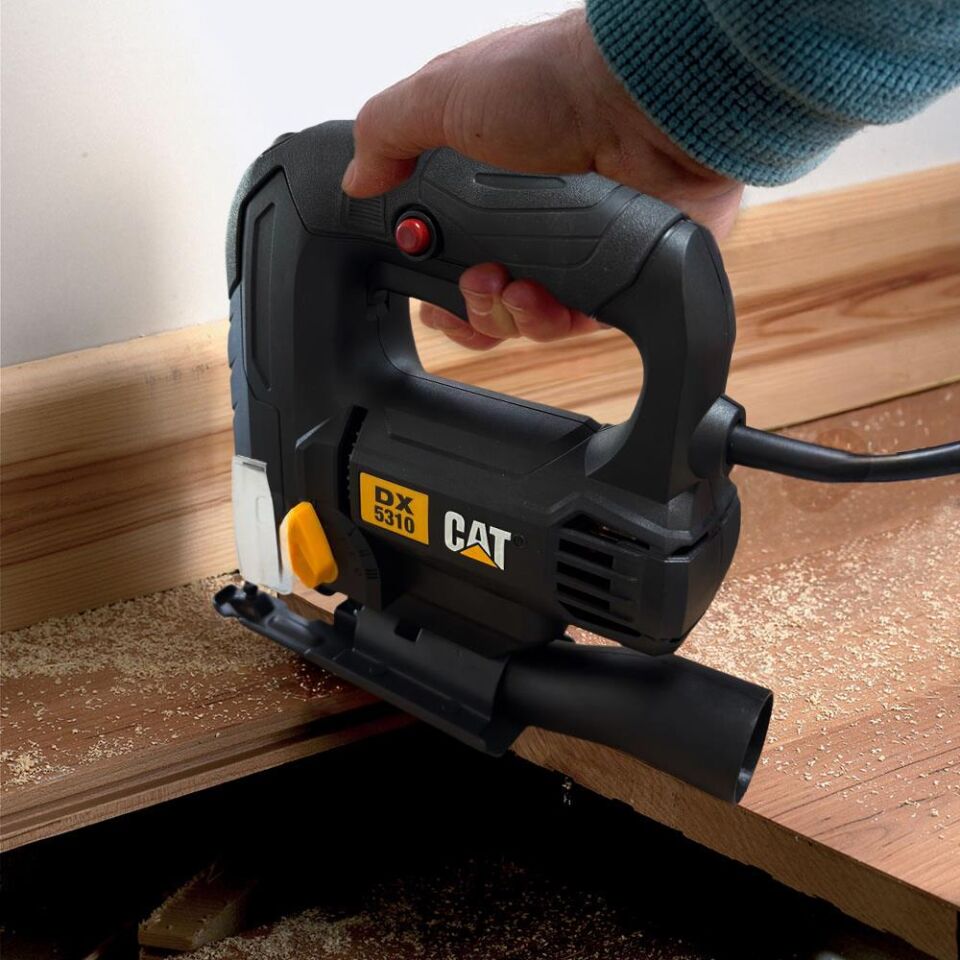 CAT DX5310 550Watt Profesyonel Devir Ayarlı Dekupaj Testere + DA06901 10 Parça Testere Ucu