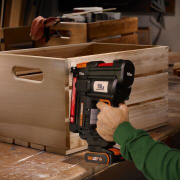 WORX WX844.9 20Volt 16-40mm Profesyonel Şarjlı Zımba Makinesi + 2700 Adet Yedek Zımba (Akü Dahil Değildir)