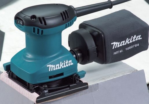 MAKİTA BO4557 AVUÇ İÇİ TİTREŞİMLİ ZIMPARA 180 Watt