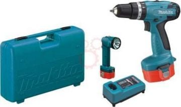 MAKİTA 8271DWPLE AKÜLÜ DARBELİ MATKAP VİDALAMA + FENER SETİ