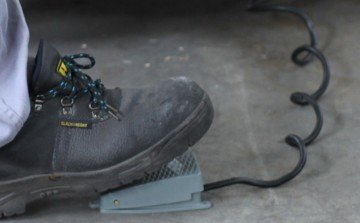 CRAFT M16TP Kılavuz Çekmeli Matkap Sağ-Sol Dönüş Hareketli 16mm